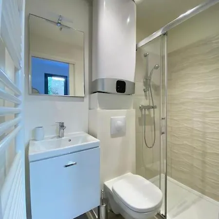Studio - Balcon - Proche Mer