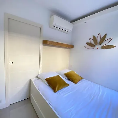 Apartment Studio - Balcon - Proche Mer