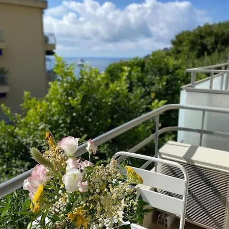 Studio - Balcon - Proche Mer Villefranche-sur-Mer