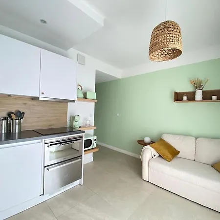 شقة Studio - Balcon - Proche Mer
